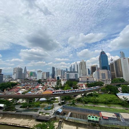 Regalia Residence And Suites By Awesomestay Kuala Lumpur Eksteriør billede