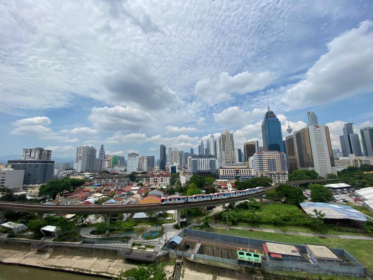Regalia Residence And Suites By Awesomestay Kuala Lumpur Eksteriør billede