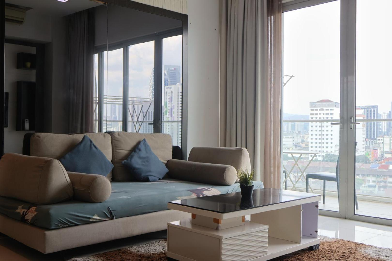 Regalia Residence And Suites By Awesomestay Kuala Lumpur Eksteriør billede